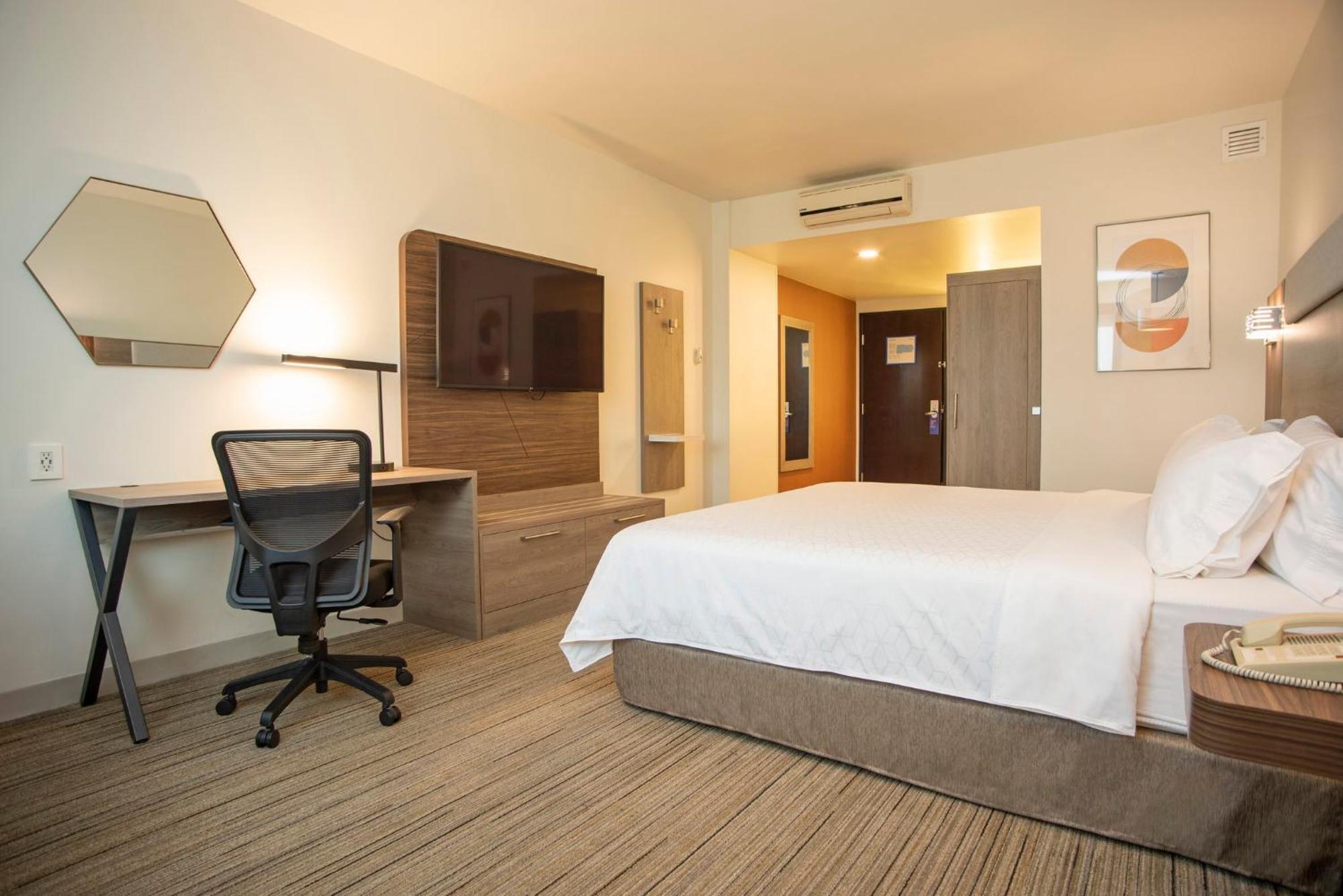 Holiday Inn Express Guadalajara Iteso By Ihg Zapopan Luaran gambar