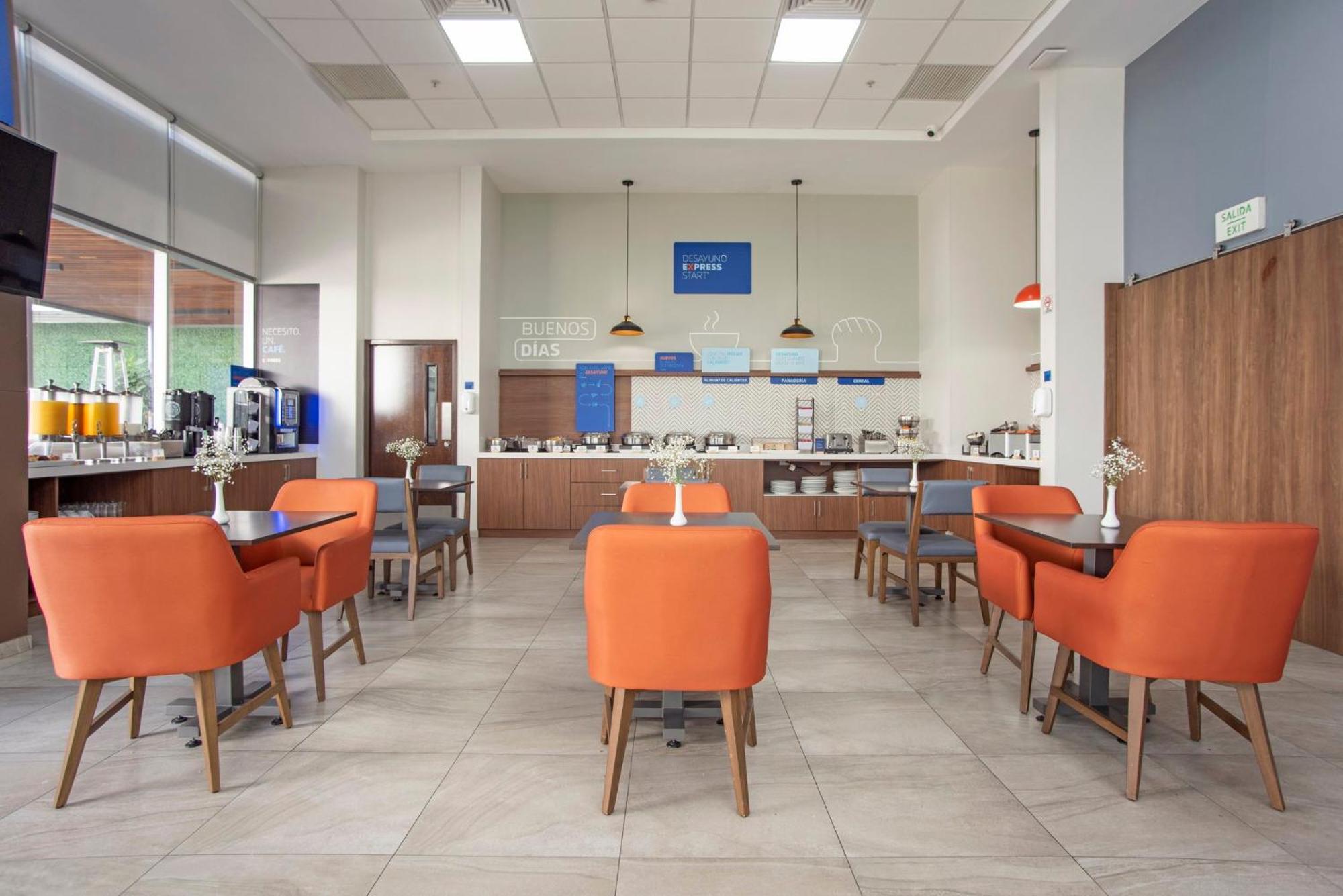 Holiday Inn Express Guadalajara Iteso By Ihg Zapopan Luaran gambar