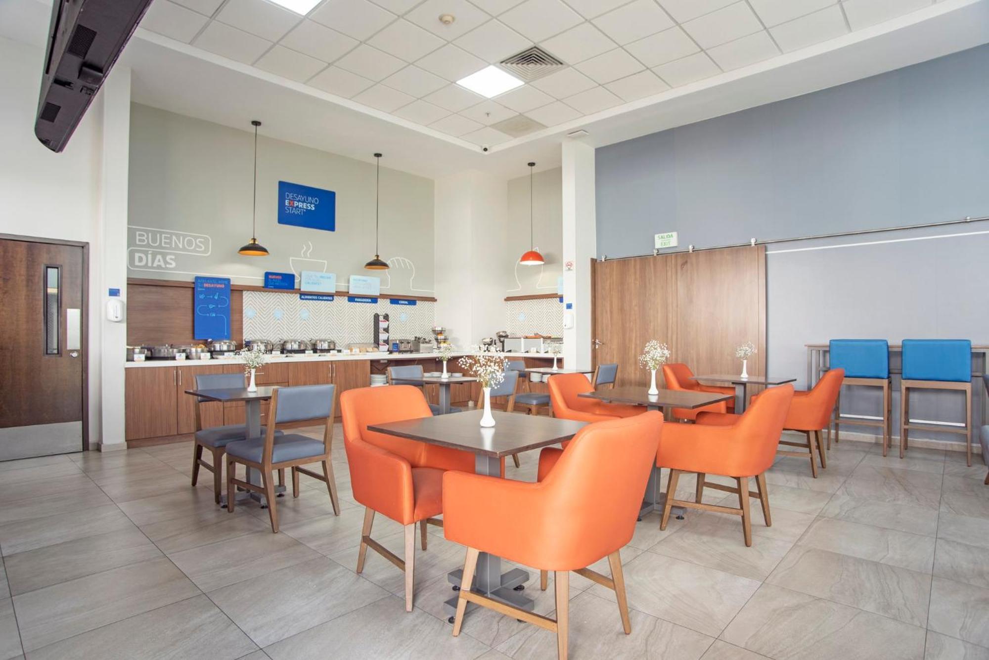Holiday Inn Express Guadalajara Iteso By Ihg Zapopan Luaran gambar
