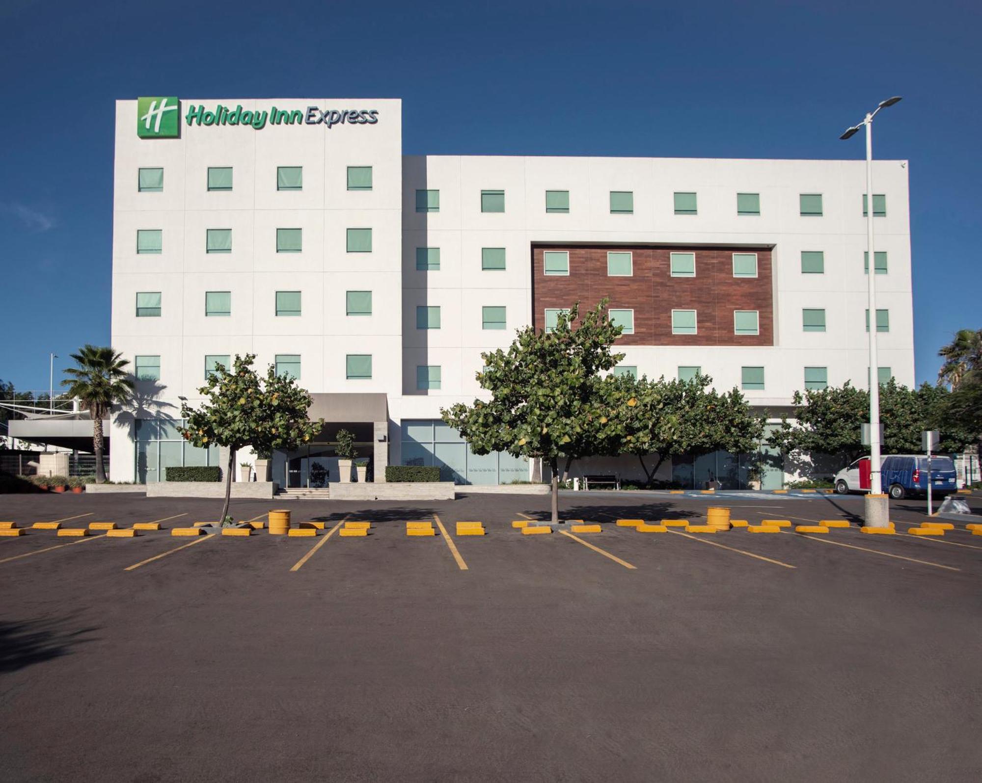 Holiday Inn Express Guadalajara Iteso By Ihg Zapopan Luaran gambar